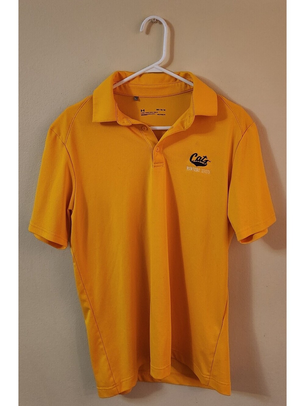 Montana State Bobcats Under Armour Polo Shirt Mens Medium Loose Fit Yellow Cats